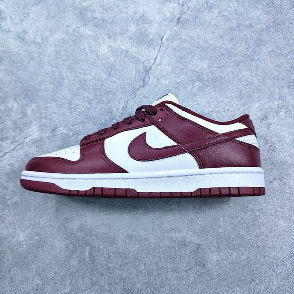 Nike dunk Sneakers - Picture 3 of 9